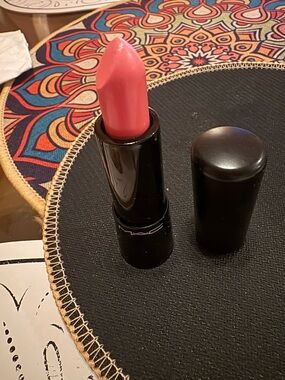 MAC Cosmetics Be Fabulous Pink Lipstick Mineral Rich Creamy